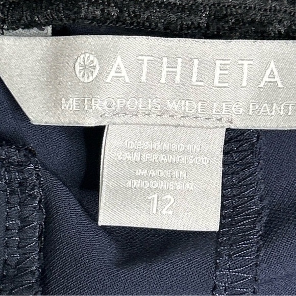 Athleta Women's Size 12 Metropolis Wide Leg Pull On Pant Navy Blue 530635 - Picture 4 of 11